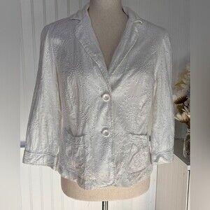 Nue Options White Embroidered Jacket